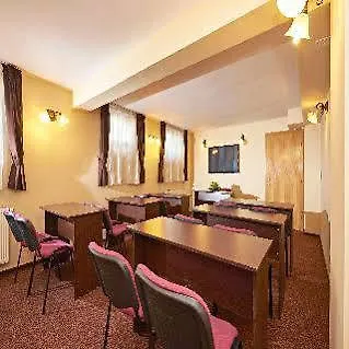 Pensiunea Ambient Гостевой дом 3*